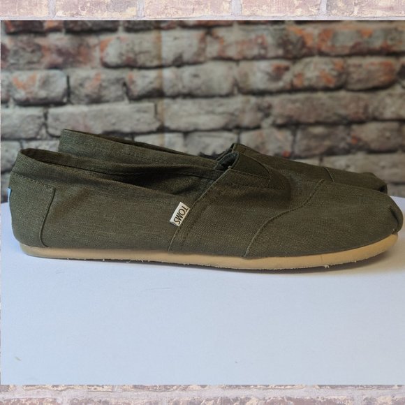 Toms Other - TOMS Men's 'Classic Canvas' Size 11 Hunter Green